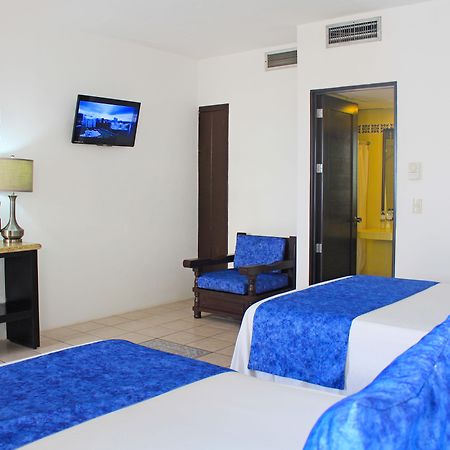 Hotel Delfin Puerto Vallarta Buitenkant foto