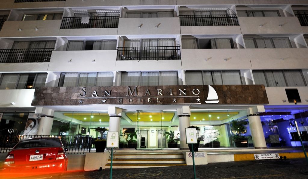 Hotel Delfin Puerto Vallarta Buitenkant foto